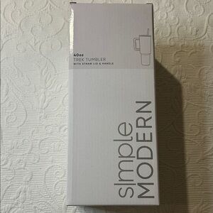 40oz Trek Tumbler with Straw Lid and Handle